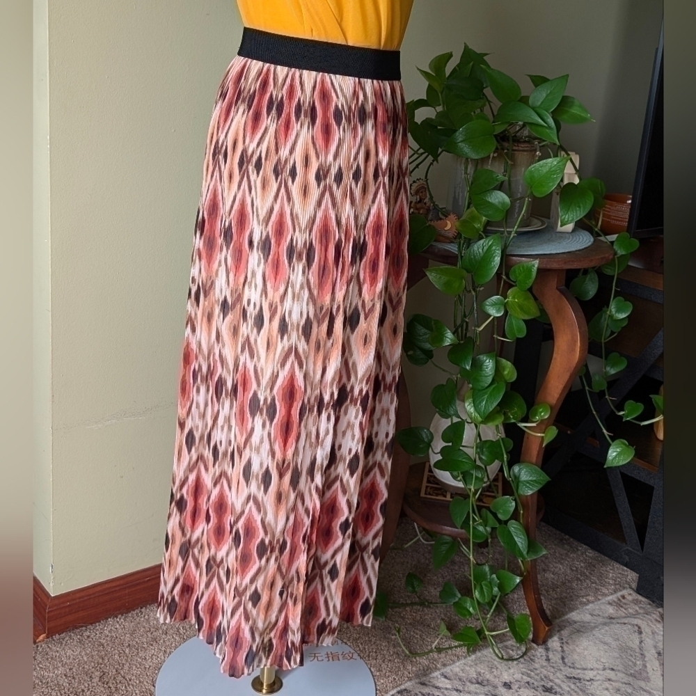 Maxi Skirt - Picture 6 of 10
